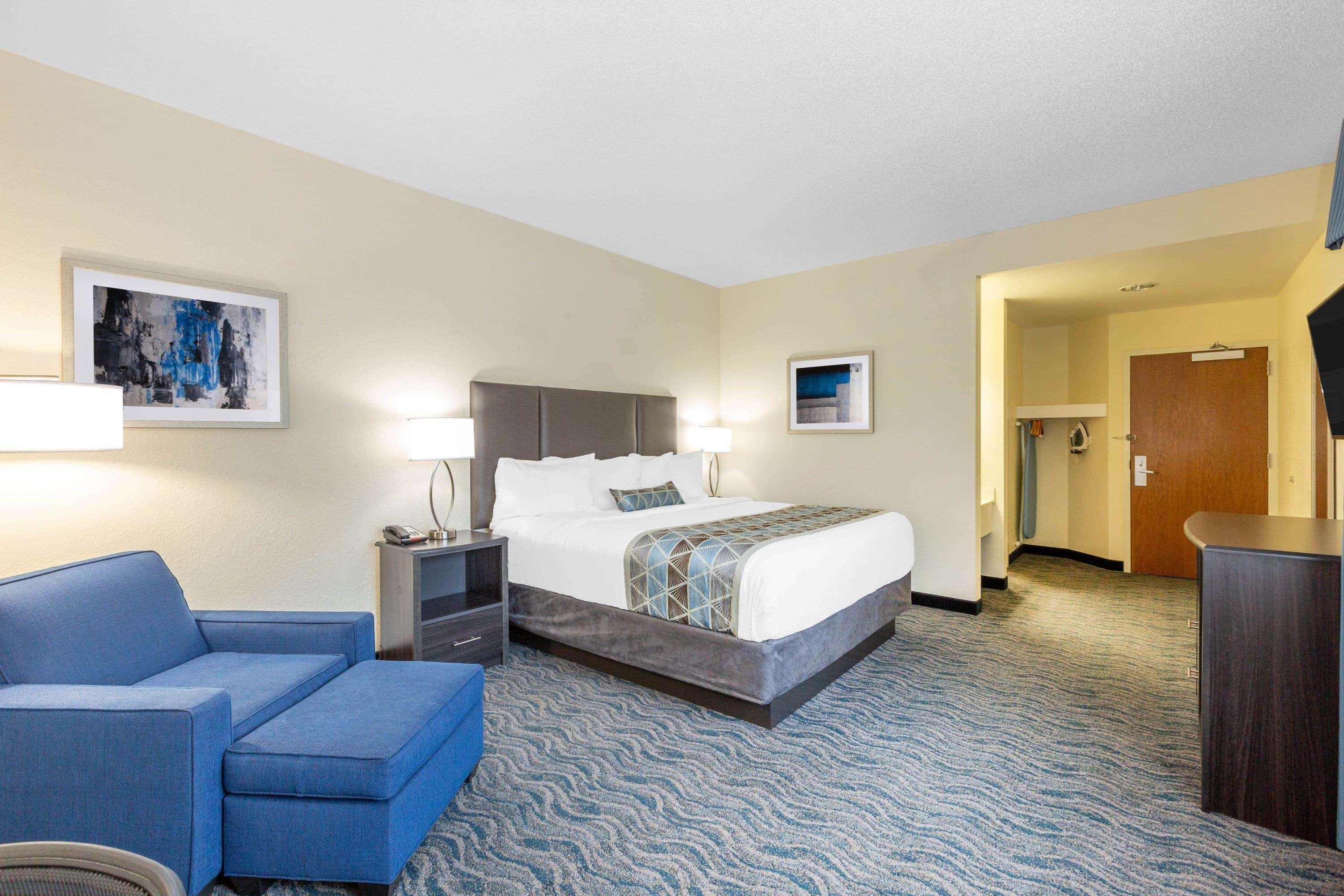 Hotel Baymont By Wyndham Des Moines Airport Zewnętrze zdjęcie