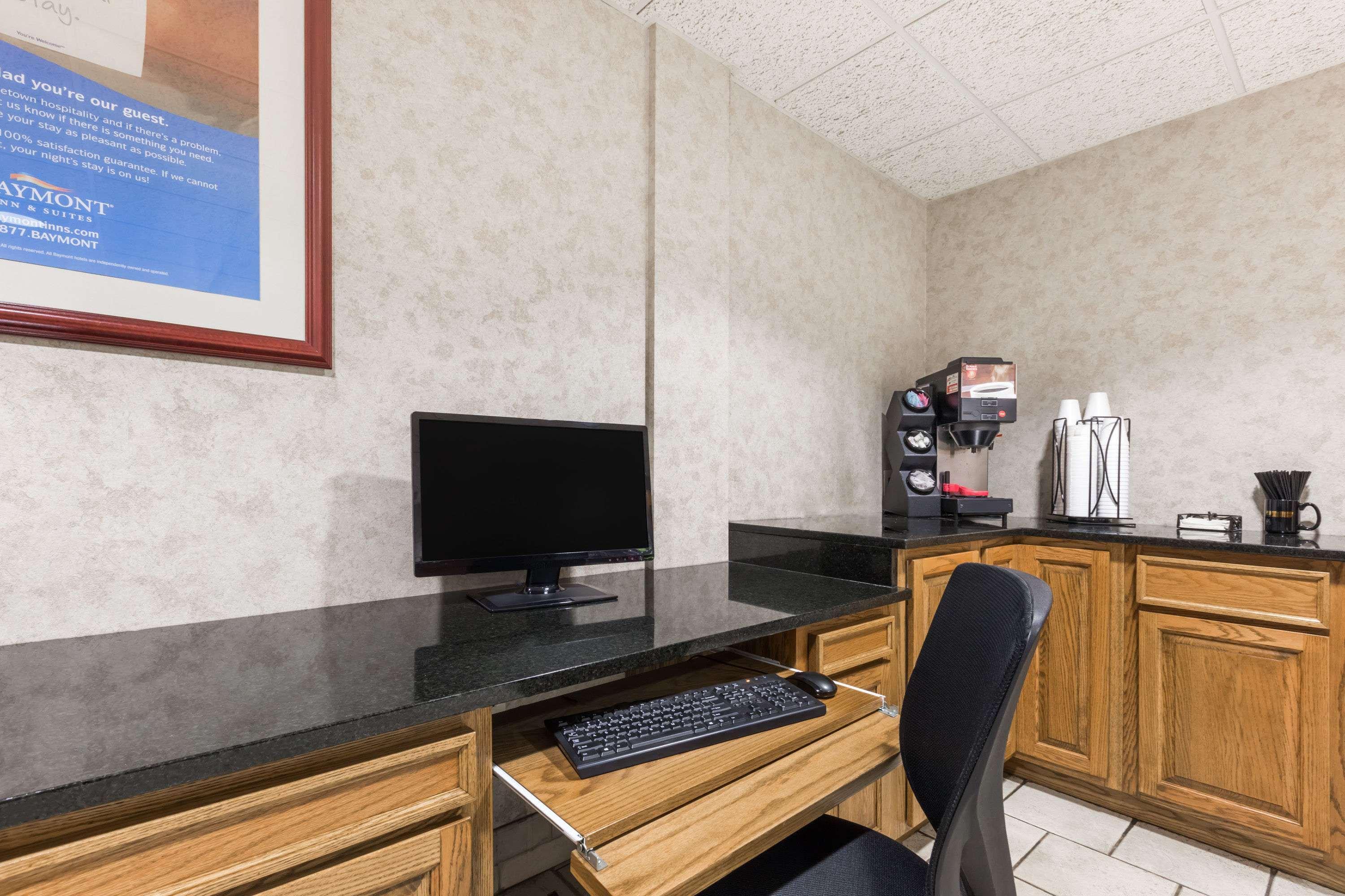 Hotel Baymont By Wyndham Des Moines Airport Zewnętrze zdjęcie